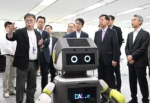 AI로봇·자동차 업계 만난 구 부총리 “세계 1등 제품 생산 전폭 지원”