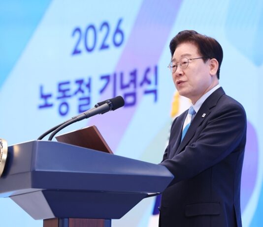 이 대통령 “일터 안전만큼은 타협 없어…노동과 기업 상생의 길 열 것”