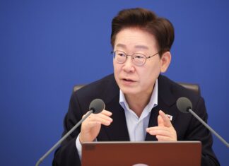 이 대통령 “부동산 조세 제도, 국민의 상식과 눈높이에 기초해 정비”